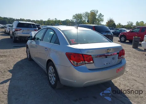 2011 Chevrolet Cruze Ls from USA, damaged, VIN 1G1PC5SH1B7114744